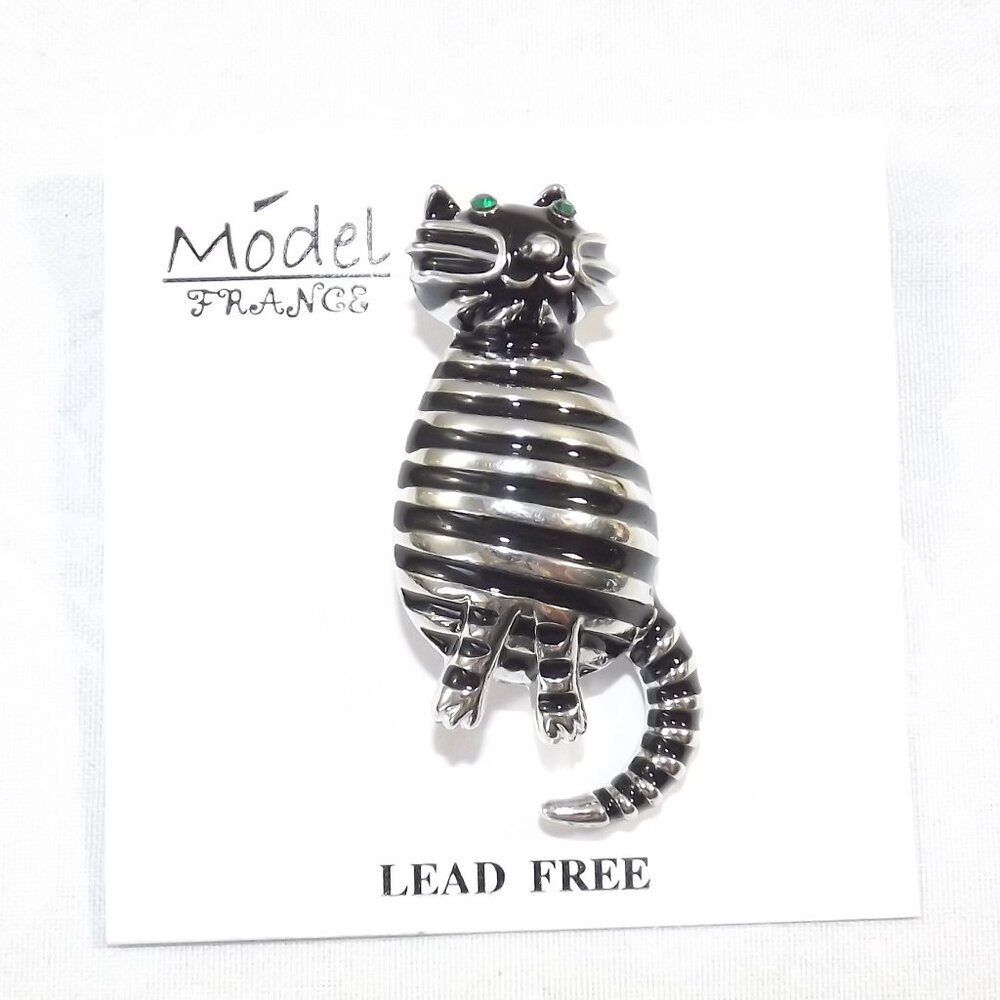 Silver and Black Fat Cat Brooch